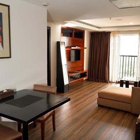 Kga Elite Continental Hotel Tiruvalla Eksteriør bilde